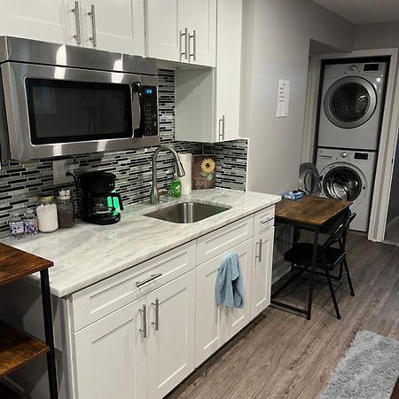 Urban Retreat Basement Studio Only Two Blocks From Metro! Off Street Parking! Washington Exteriör bild